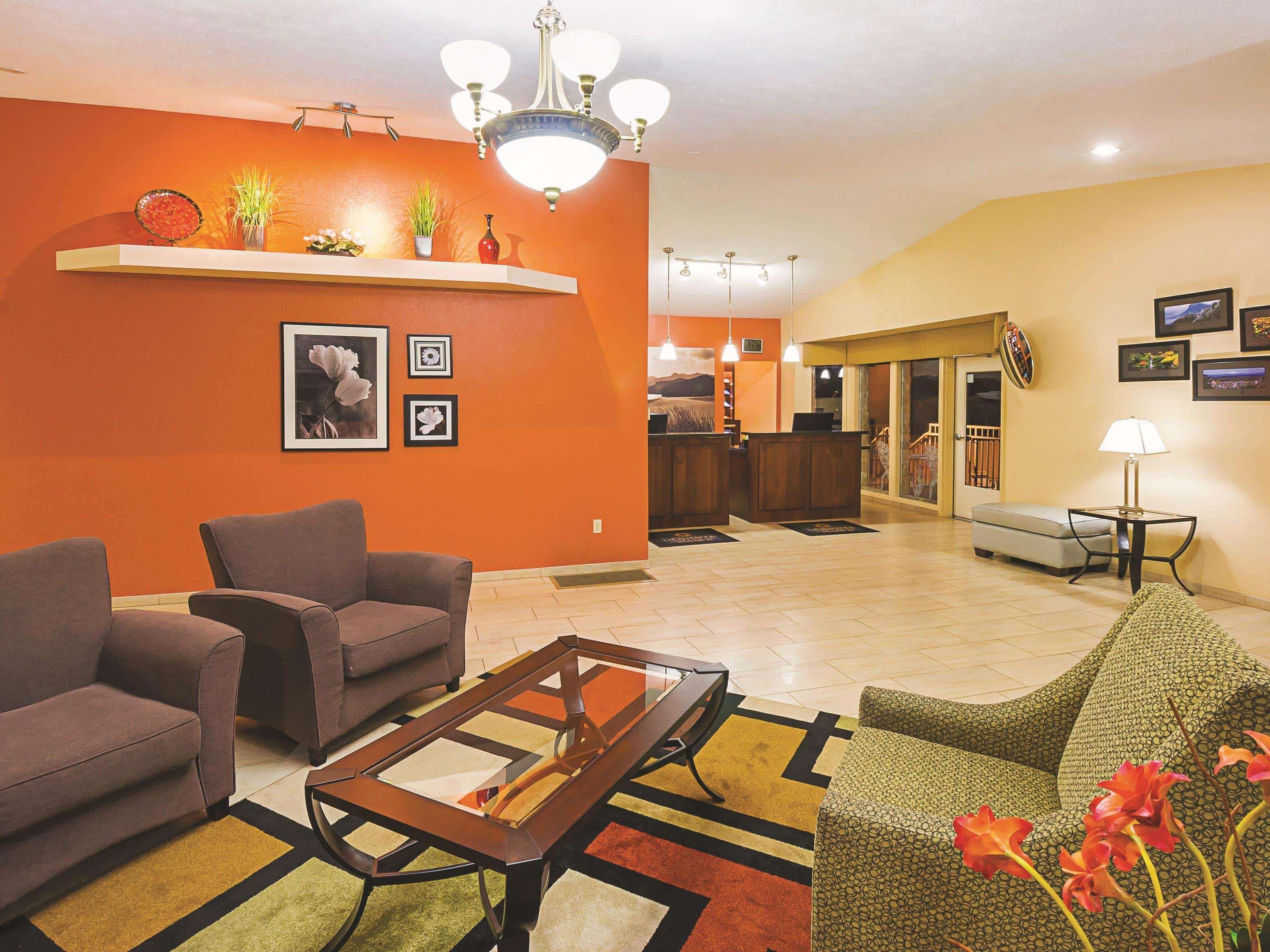 La Quinta By Wyndham Woodburn Hotel Ngoại thất bức ảnh